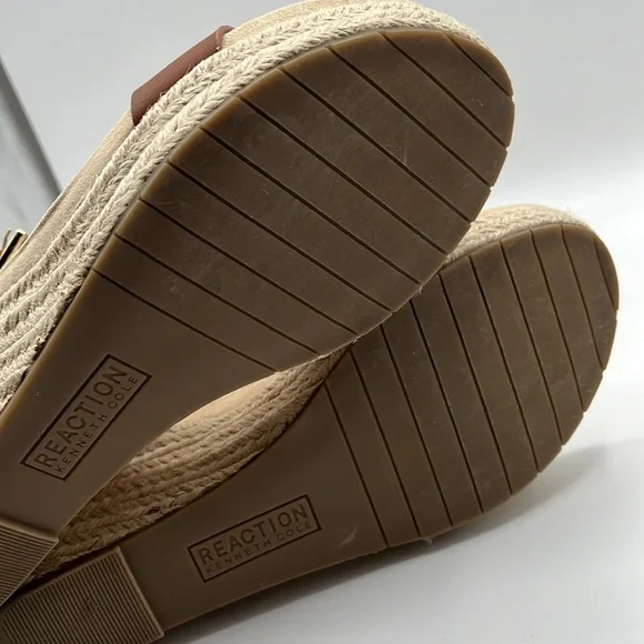 Kenneth Cole REACTION Women's T-Strap Wedge Sandal, Tan - Picture 6 of 8